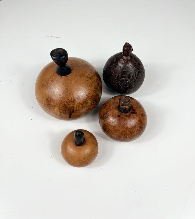 4 kalebas potten - Afrika & Indonesie (Zonder Minimumprijs), Antiek en Kunst, Kunst | Niet-Westerse kunst