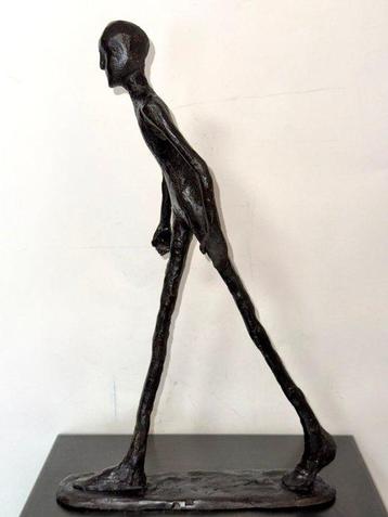 Abdoulaye Derme - Sculpture, Silhouette en mouvement - 38 cm