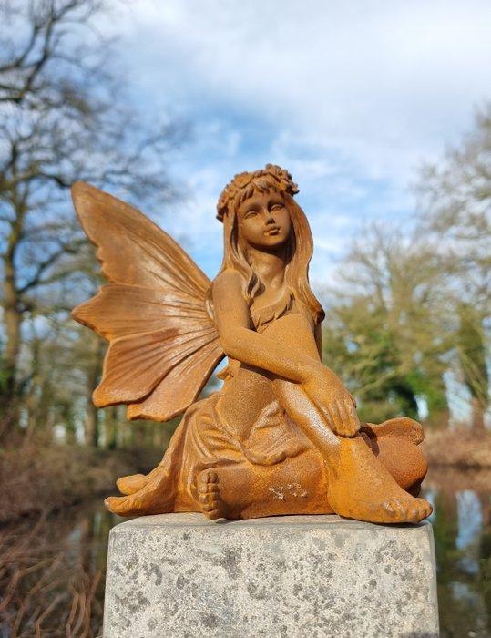 Beeldje - A daydreaming fairy - IJzer, Antiek en Kunst, Curiosa en Brocante
