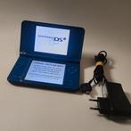 Blauwe Nintendo DSi XL + oplader, Consoles de jeu & Jeux vidéo, Consoles de jeu | Nintendo DS, Ophalen of Verzenden