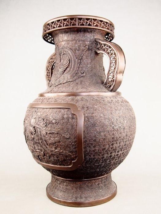 Vaas - Brons, Koperen vaas van de Dai Nippon Bunsei Nen, Antiek en Kunst, Antiek | Overige Antiek