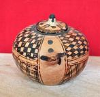 IDEQQI aardewerk kruidenpotje Berbers Kabyle in terra cotta