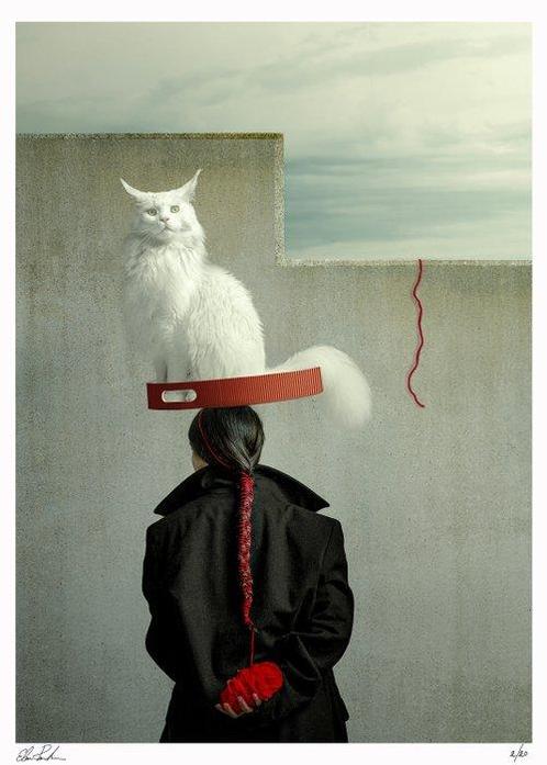 Elena Paraskeva - Sleepwalker and her cat - XL, Antiek en Kunst, Kunst | Schilderijen | Modern