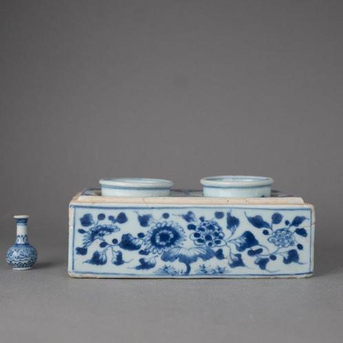 Kangxi Emperor (1662-1722) - Container - Grote rechthoekige, Antiek en Kunst, Antiek | Overige Antiek