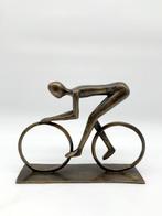 Beeldje - Proffesional biker - Brons
