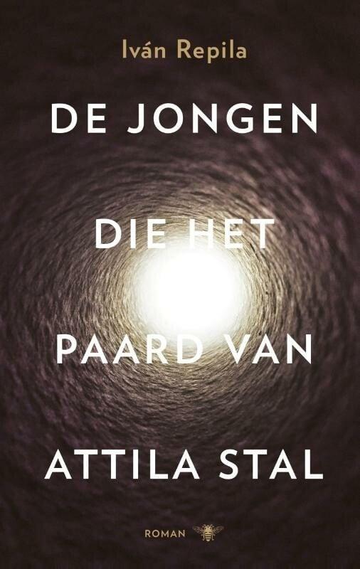 De jongen die het paard van Attila stal (9789023494751), Boeken, Romans, Nieuw, Verzenden