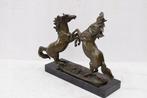 Milo (1910-1978) - Sculpture, Steigerende paarden - 36.5 cm