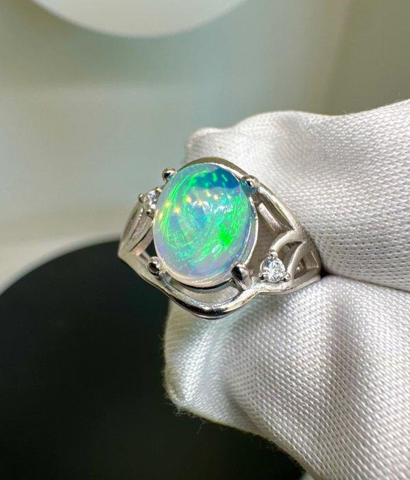 Opaal Sieraden- 2.65 g - (1), Verzamelen, Mineralen en Fossielen