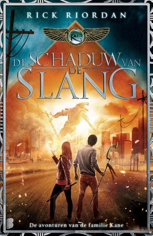 De schaduw van de slang / De avonturen van de familie Kane /, Boeken, Kinderboeken | Jeugd | 13 jaar en ouder, Zo goed als nieuw