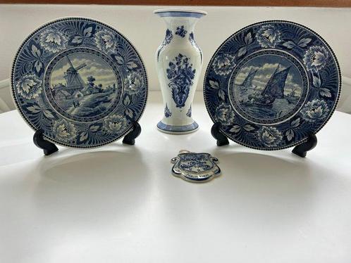 Royal Delft, Maastricht en Zenith - Plat (4) - Faïence -, Antiek en Kunst, Antiek | Glaswerk en Kristal