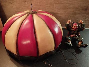 Reprocrafters - Figure - Clown am Fallschirm -