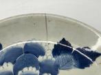 Oud Imari-porselein blauw-wit ronde bord, - Keramiek,, Antiek en Kunst