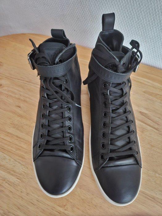 Louis Vuitton - Sneakers - Maat: Schoenen / EU 41,5, - Catawiki