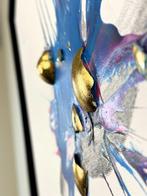 Santicri - From Chaos to Form, hummingbird