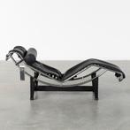 Le Corbusier, een ligzetel LC4 voor Cassina, Antiek en Kunst, Ophalen