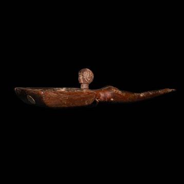 Oud-Egyptisch Hout Lepel met een zwemmer. Nieuwe Koninkrijk,