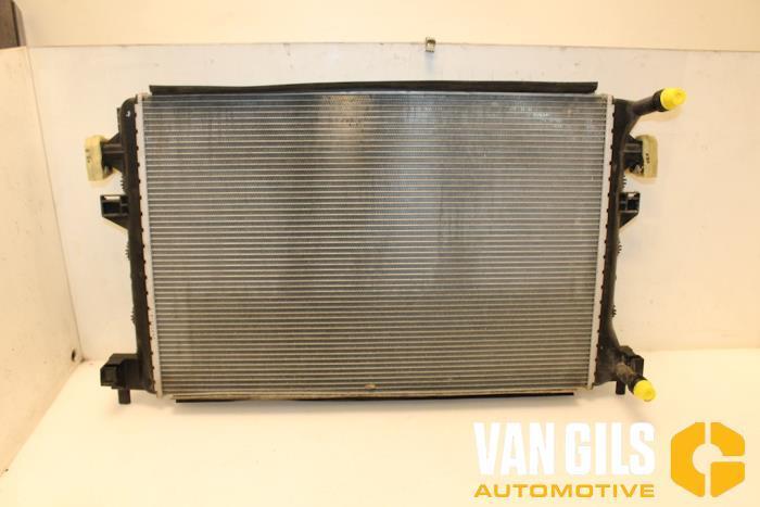 Radiateur Volkswagen Golf O115590, Autos : Pièces & Accessoires, Climatisation & Chauffage