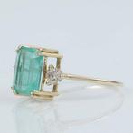 Statement ring - 14 karaat Geel goud - 2.33ct. tw. Smaragd -