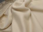 Prachtige organza, dubbele hoogte, zandkleur, zachte