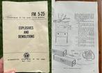 United States of America - US Vietnam War Army Manual, Collections, Objets militaires | Général