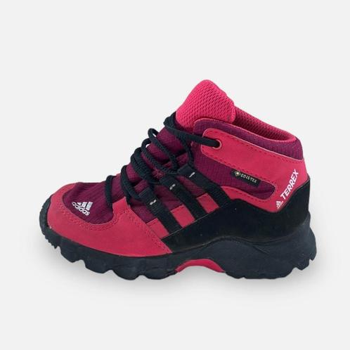 Adidas Terrex Mid GTX I Jr - Maat 25, Enfants & Bébés, Vêtements enfant | Chaussures & Chaussettes, Envoi
