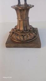 sculptuur, Scultura con candeliere - 50.5 cm - Brons,, Antiek en Kunst