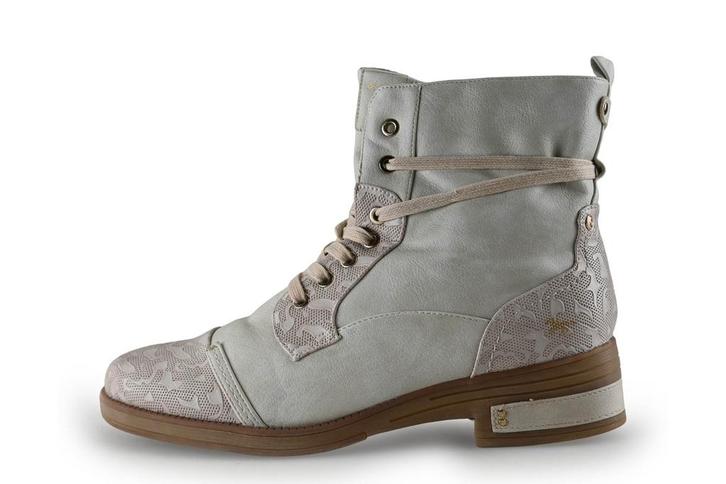 Mustang veterboots in maat 44 Wit | 15% korting, Kleding | Dames, Schoenen, Wit, Zo goed als nieuw, Overige typen, Verzenden