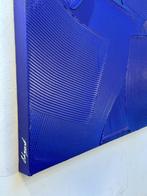 Sarah Schwarzl - Frequency COBALT (Frame Included)