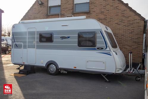 CARAVELAIR Antares de Luxe 486, Caravans en Kamperen, Caravans, 1000 - 1250 kg, Fietsenrek, Gascomfoor, Hordeur, Kachel, Koelkast