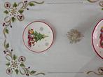 Elegante Tovaglia Natalizia ricamata a mano su misto lino 12