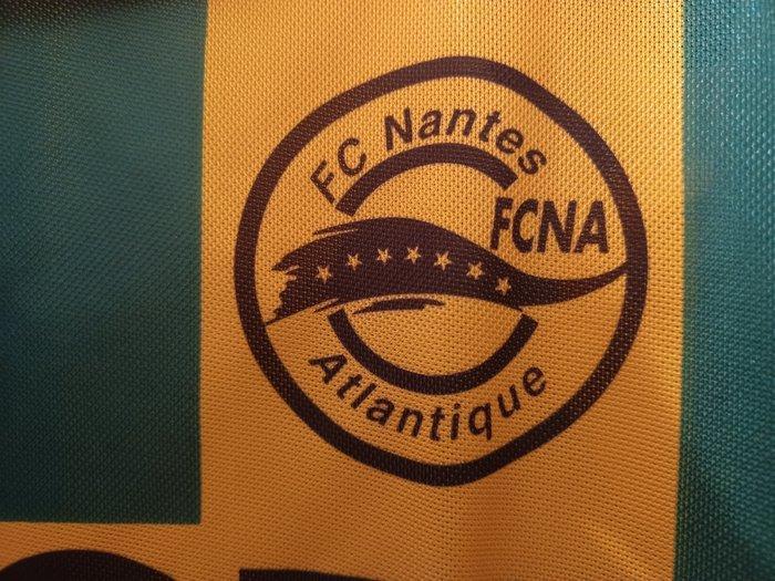FC Nantes - Ligue 1 - 1996 - Voetbalshirt, Verzamelen, Overige Verzamelen