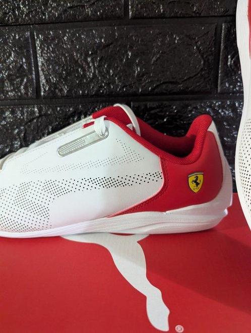Ferrari - Formule 1 - Vêtements déquipe, Verzamelen, Automerken, Motoren en Formule 1
