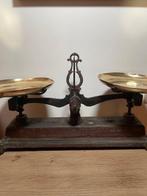 Roberval - Balans of weegschaal (3) - Verguld messing,