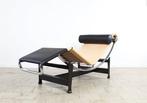 Cassina - Le Corbusier - Chaise longue (1) - LC4 Louis, Antiquités & Art
