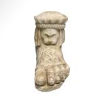 Romain antique Marbre Sandale militaire avec tête de lion
