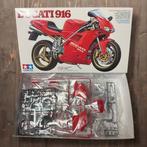 Tamiya - Speelgoedauto Ducati 916 – 1/12 Scale Full Display