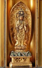Zushi  avec ‘Kannon aux onze têtes’  (Jûichimen