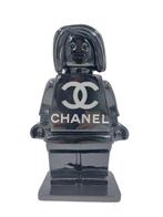 Alessandro Piano - sculptuur, Alter Ego Costance Black -