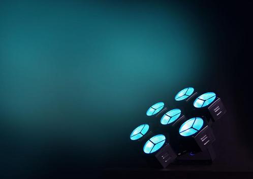 CosmoPAR: 7x40W COB LED RGBW PAR-licht, Muziek en Instrumenten, Licht en Laser