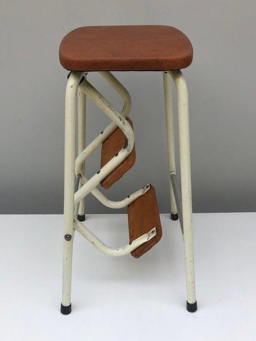 Brabantia - Kruk - Hout, Staal, Antiek en Kunst, Antiek | Wandborden en Tegels