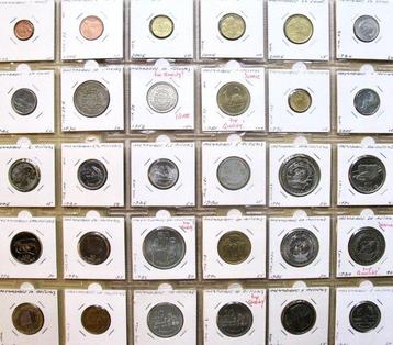 Mozambique. Coin collection 1 Centavo up to and including, Postzegels en Munten