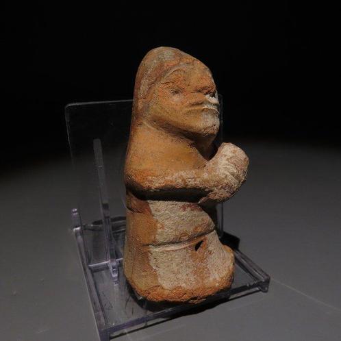 Moche, Peru Terracotta Figuur. 500-700 n.Chr. 6,8 cm hoogte., Verzamelen, Mineralen en Fossielen
