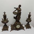 Horloge et parure de cheminée  (3) - François Moreau -  Art, Antiquités & Art