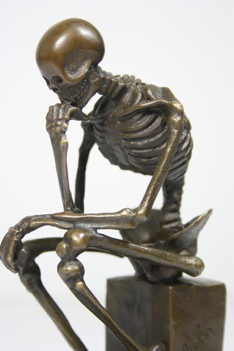Milo (1910-1978) - sculptuur, THINKING GOTHIC SKELETON -, Antiquités & Art, Art | Objets design