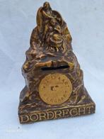 Levensverzekerings Maatschappij  Dordrecht  Figurine