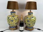 Tafellamp (2) - Een paar grote chinoiserie-lampen. -