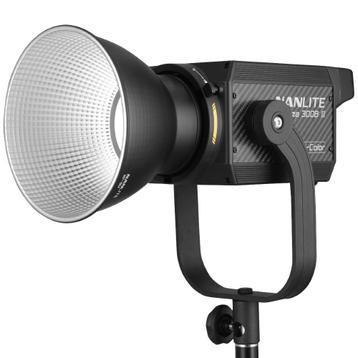 Nanlite Forza 300 II Bi-color LED light OUTLET, Verzenden