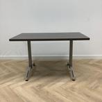 tafel / kantinetafel met houtenblad, (hxbxd) 74x125x80 cm,, Gebruikt, Bureau