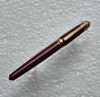 Cartier - PASHA LAQUE BORDEAUX - PLUME OR 18 CARATS - Vulpen