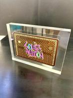N.Nathan - Plexi Card L.Vuitton, Antiek en Kunst